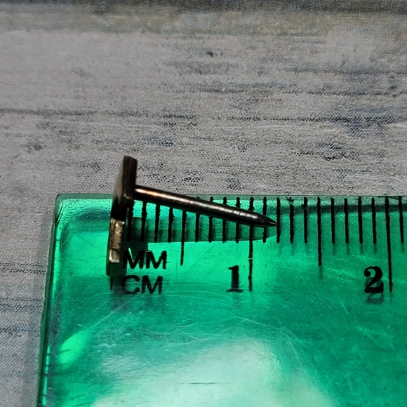 Vintage Anson 14K L Initial Tie Tack. - Picture 9 of 9